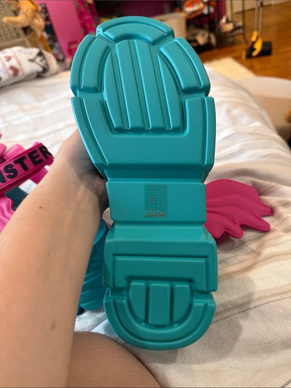Monster High Lagoona blue Teal and Hot Pink Platform Sandals
